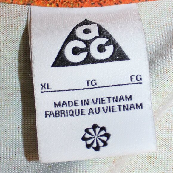 Nike ACG Snowdrift All-Over Printed Long sleeve T-Shirt #DV9663 - 719 size XL - Picture 4 of 9